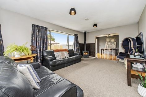 Photo of property in 3 Douglas Street, Rangiora, 7400