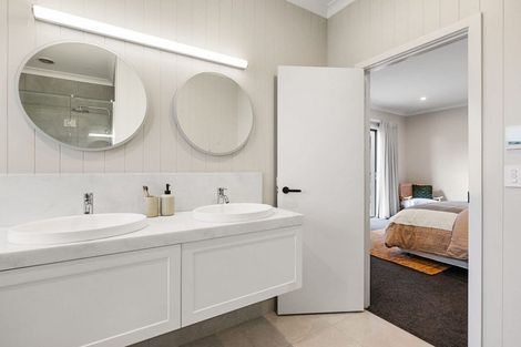 Photo of property in 99 Peake Road, Cambridge, 3493