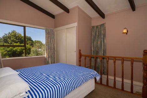 Photo of property in 74 Catherine Crescent, Whitianga, 3510