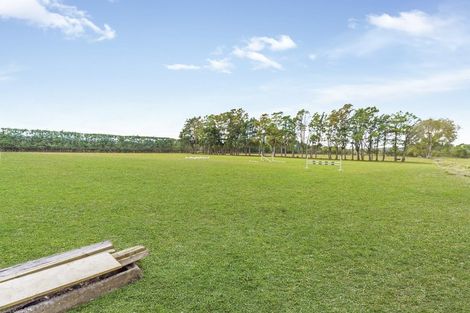 Photo of property in 393 Papakura-clevedon Road, Clevedon, Papakura, 2582