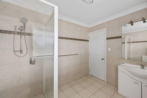 Photo of property in 15 Pinotage Drive, Greenmeadows, Napier, 4112