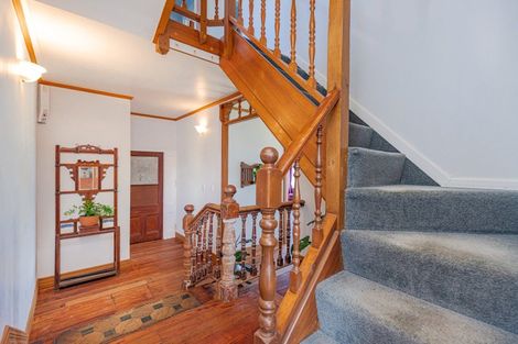 Photo of property in 50 Shakespeare Road, Bastia Hill, Whanganui, 4500