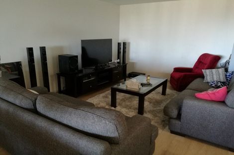 Photo of property in 4b/22 Beresford Square, Auckland Central, Auckland, 1010