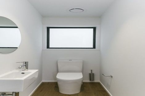 Photo of property in 33 Erica Pabst Way, Island Bay, Wellington, 6023