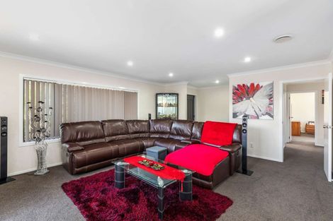 Photo of property in 57 Cartmel Avenue, Massey, Auckland, 0614