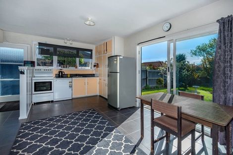 Photo of property in 158 Pacific Road, North New Brighton, Christchurch, 8083