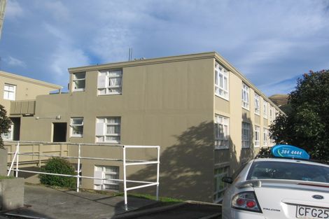 Photo of property in Heath Flats, 6 Heath Street, Johnsonville, Wellington, 6037