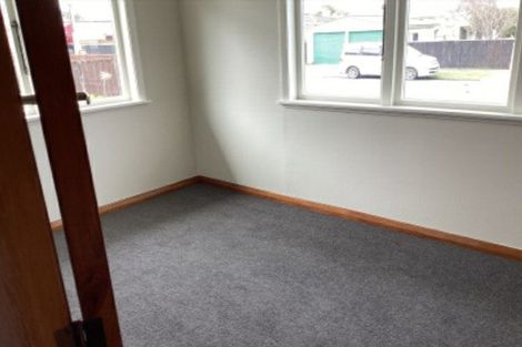 Photo of property in 6 Holland Crescent, Bulls, 4818