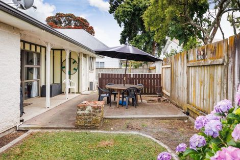 Photo of property in 4/311 Fitzherbert Avenue, West End, Palmerston North, 4410