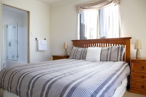 Photo of property in 94 Hedditch Street, Wanaka, 9305