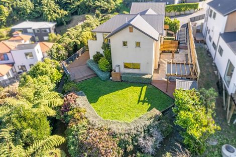 Photo of property in 27 Meadowbank Drive, Belmont, Lower Hutt, 5010
