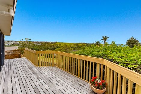 Photo of property in 49 Waiau Street, Torbay, Auckland, 0630