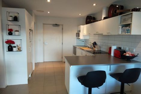 Photo of property in 7e/60 Masons Road, Oteha, Auckland, 0632