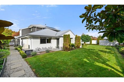 Photo of property in 12 Springwater Avenue, Northwood, Christchurch, 8051