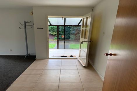 Photo of property in 17 Resolution Place, Bryndwr, Christchurch, 8053