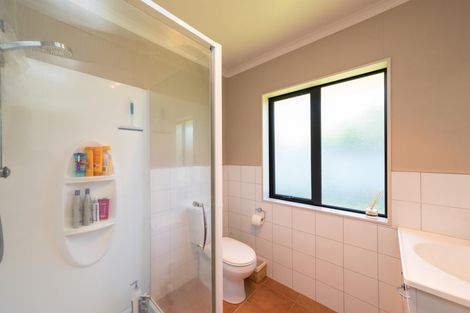 Photo of property in 23 Walnut Grove, Kelvin Grove, Palmerston North, 4414