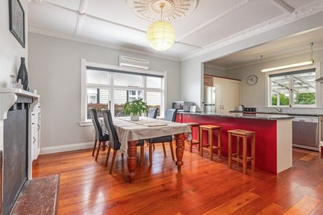 Photo of property in 92 Lyndhurst Street, Takaro, Palmerston North, 4412