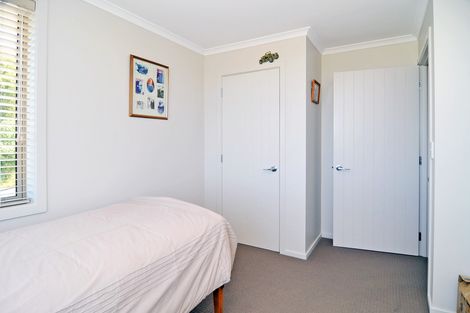 Photo of property in 8 Kohu Place, Halfway Bush, Dunedin, 9010