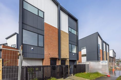 Photo of property in 42b Westgate Drive, Westgate, Auckland, 0614