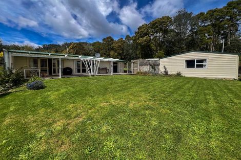 Photo of property in 1 Highfield Place, Lynmore, Rotorua, 3010