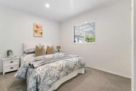 Photo of property in 2/51 John Gill Road, Shelly Park, Auckland, 2014