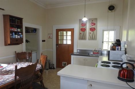 Photo of property in 92 Goldfinch Street, Taihape, 4720