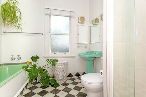 Photo of property in 149a Stout Street, Mangapapa, Gisborne, 4010