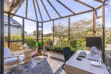 Photo of property in 720 Queens Drive, Waikiwi, Invercargill, 9810