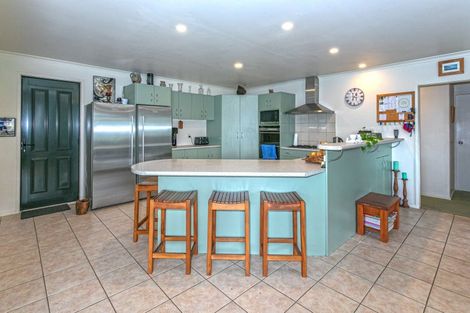 Photo of property in 6 Orchard Road, Hahei, Whitianga, 3591