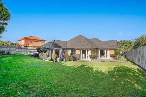 Photo of property in 38 Dannemora Drive, Dannemora, Auckland, 2016