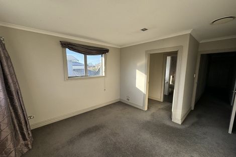 Photo of property in 36 Aikmans Road, Merivale, Christchurch, 8014