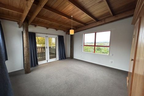 Photo of property in 1 Bay View Road, Raglan, 3225