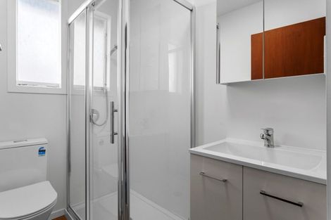 Photo of property in 3/452 Barbadoes Street, Edgeware, Christchurch, 8013