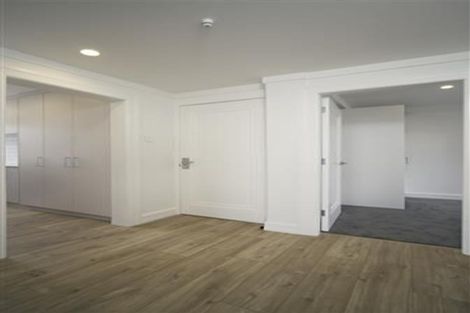 Photo of property in 8/349 Tamaki Drive, Saint Heliers, Auckland, 1071