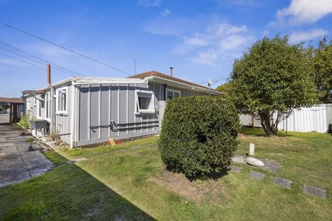 Photo of property in 10 Tukapa Street, Westown, New Plymouth, 4310