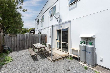 Photo of property in 2/91 Brockworth Place, Riccarton, Christchurch, 8011