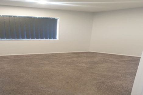 Photo of property in 1/25 Kennington Drive, Clendon Park, Auckland, 2103