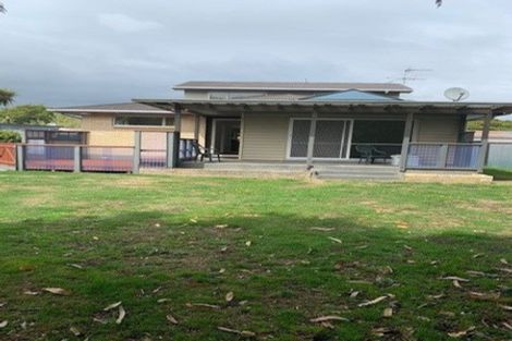 Photo of property in 6 Haylock Grove, Totara Park, Upper Hutt, 5018