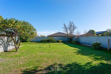 Photo of property in 46 Parata Street, Waikanae, 5036