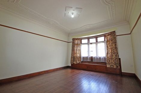 Photo of property in 355 College Street, West End, Palmerston North, 4410