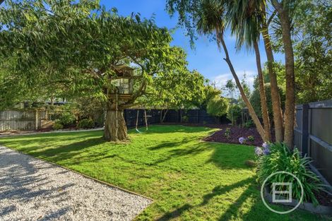 Photo of property in 11 Moyna Avenue, Dallington, Christchurch, 8061