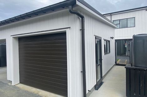 Photo of property in 44 Manarini Road, Westgate, Auckland, 0614