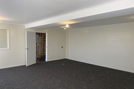 Photo of property in 1 Fitzpatrick Street, Newlands, Wellington, 6037