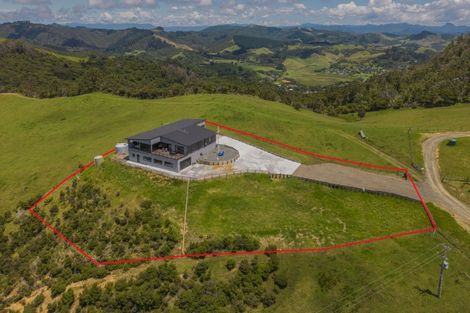 Photo of property in 212 Black Jack Road, Kuaotunu, Whitianga, 3592
