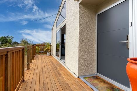 Photo of property in 5 Larkins Street, Helensburgh, Dunedin, 9010