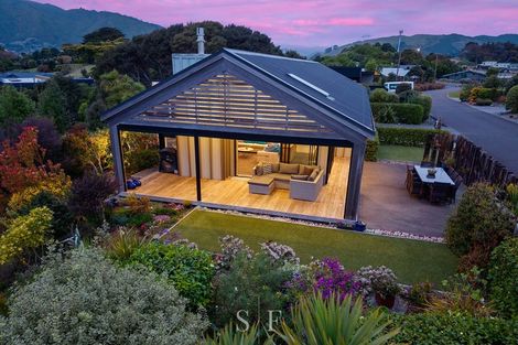 Photo of property in 14 Ferndale Drive, Waikanae, 5036