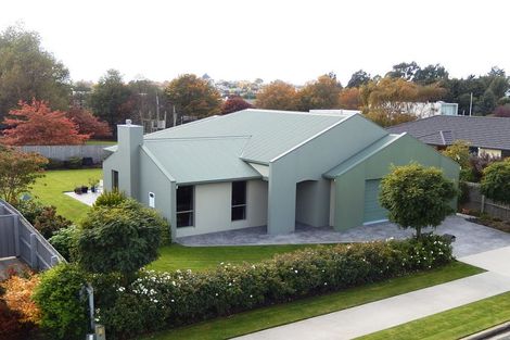 Photo of property in 12 Hannah Place, Holmes Hill, Oamaru, 9401