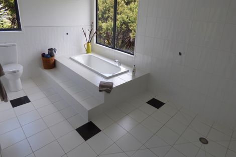 Photo of property in 329 Wharau Road, Kerikeri, 0293