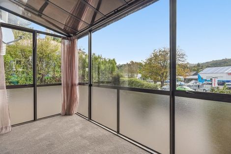 Photo of property in 105 Kaikorai Valley Road, Glenross, Dunedin, 9011