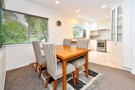 Photo of property in 15 Len Garlick Place, Pahurehure, Papakura, 2113